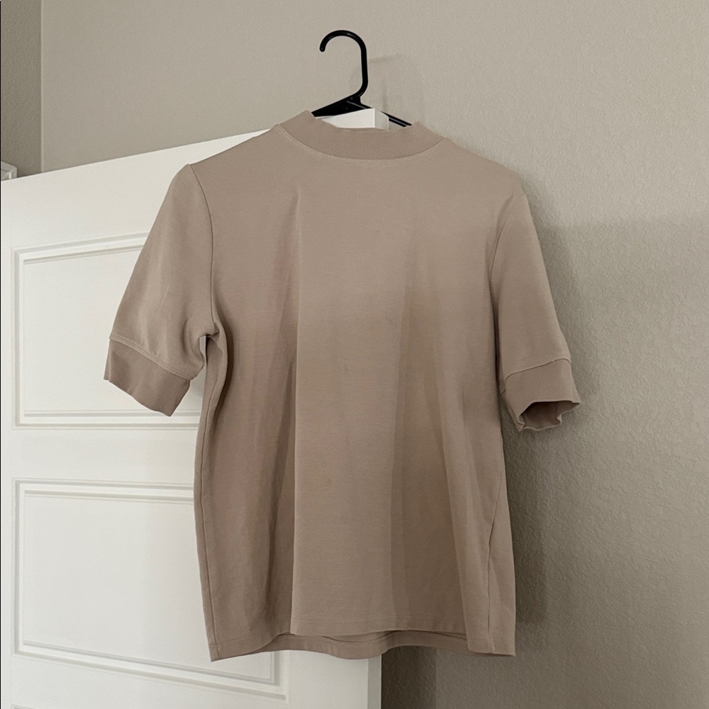 Zara Classic Beige Women’s Shirt Size L